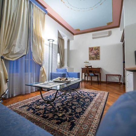 Bed and Breakfast Palazzo Finati Alba  Exterior foto