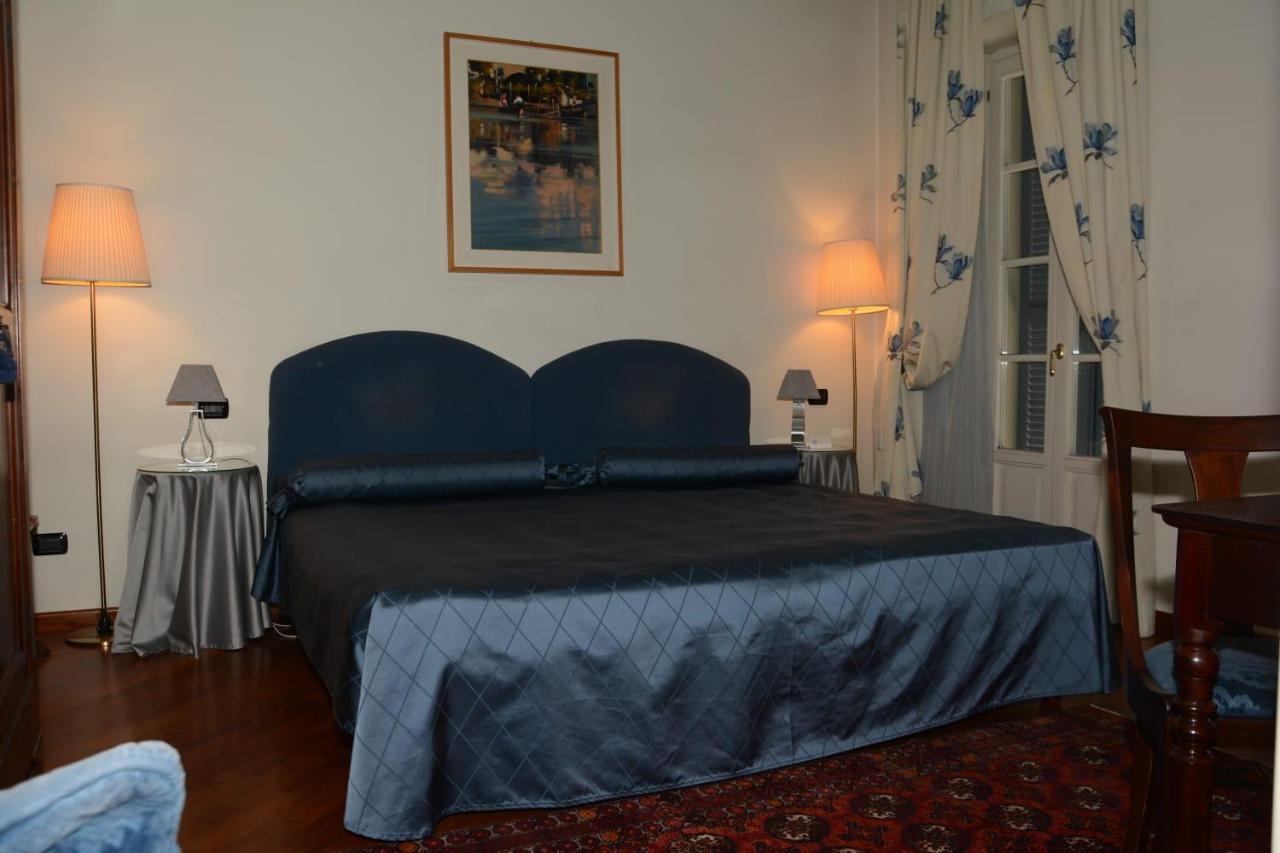 Bed and Breakfast Palazzo Finati Alba  Exterior foto